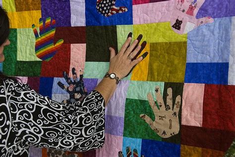 The Art of Storytelling: Expressing Emotions through Magic Quilt Patterns